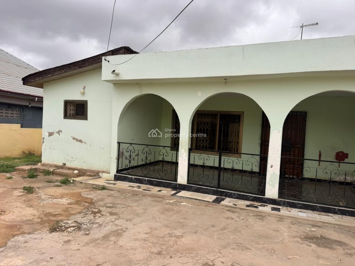 2 Bedrooms at Achimota Mile7, Mile7, Achimota, Accra, Detached Bungalow for Rent