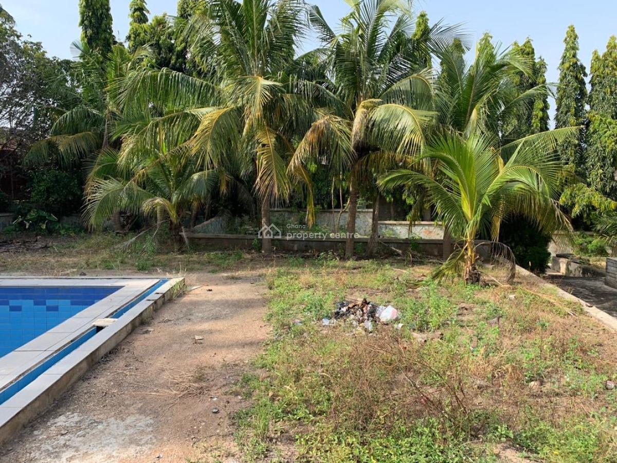 12 Bedrooms on 6 Plots at East Airport, East Airport, East Airport, Airport Residential Area, Accra, Detached Duplex for Sale