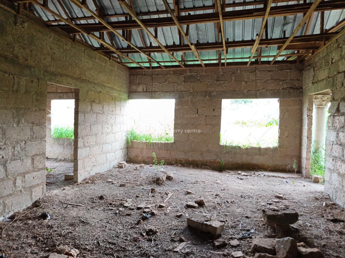 4 Bedrooms, Adesina, Near Kenyasi Abrem., Kumasi Metropolitan, Ashanti, House for Sale