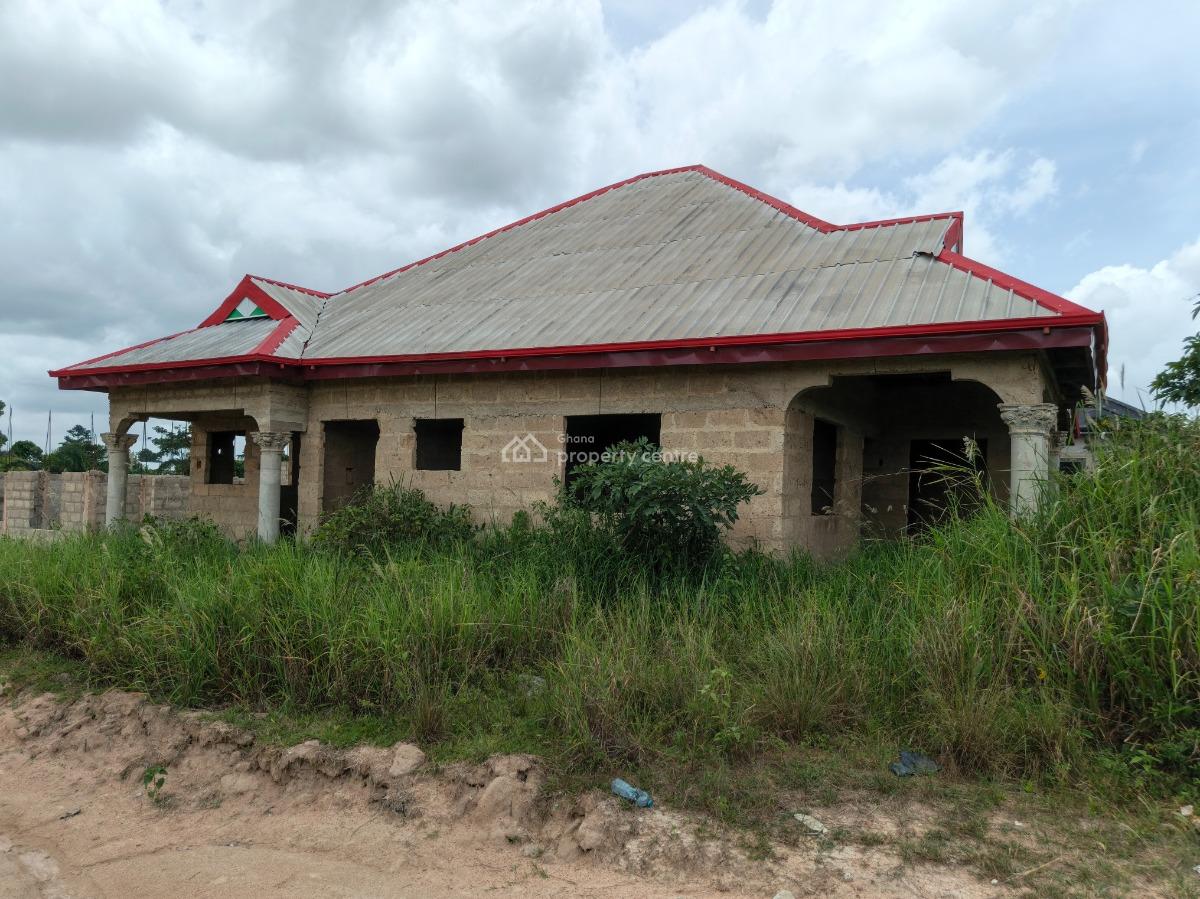 4 Bedrooms, Adesina, Near Kenyasi Abrem., Kumasi Metropolitan, Ashanti, House for Sale