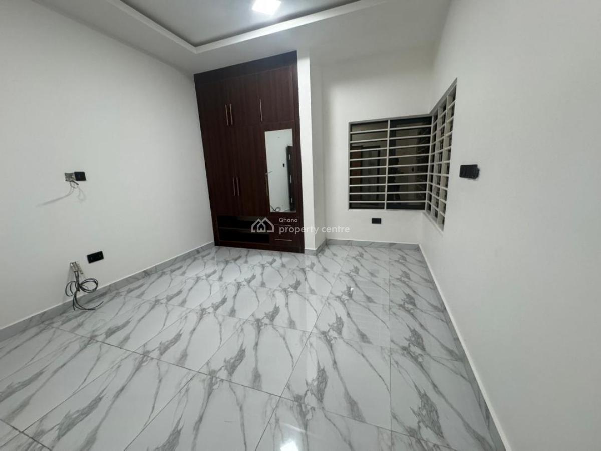 3 Bedrooms House, Spintex Road, Spintex, Accra, Detached Bungalow for Sale