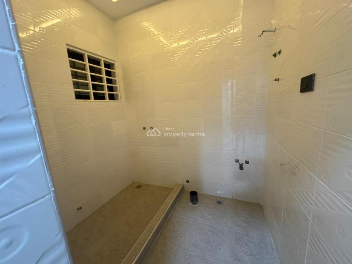 3 Bedrooms House, Spintex Road, Spintex, Accra, Detached Bungalow for Sale