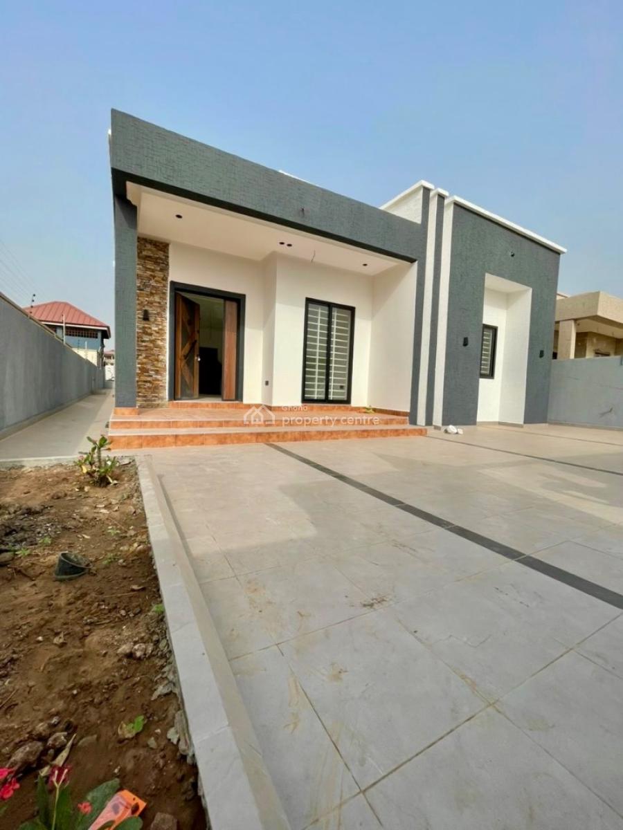 3 Bedroom House with 1 Boys Quarters, Oyarifa, La Nkwantanang Madina Municipal, Accra, House for Sale