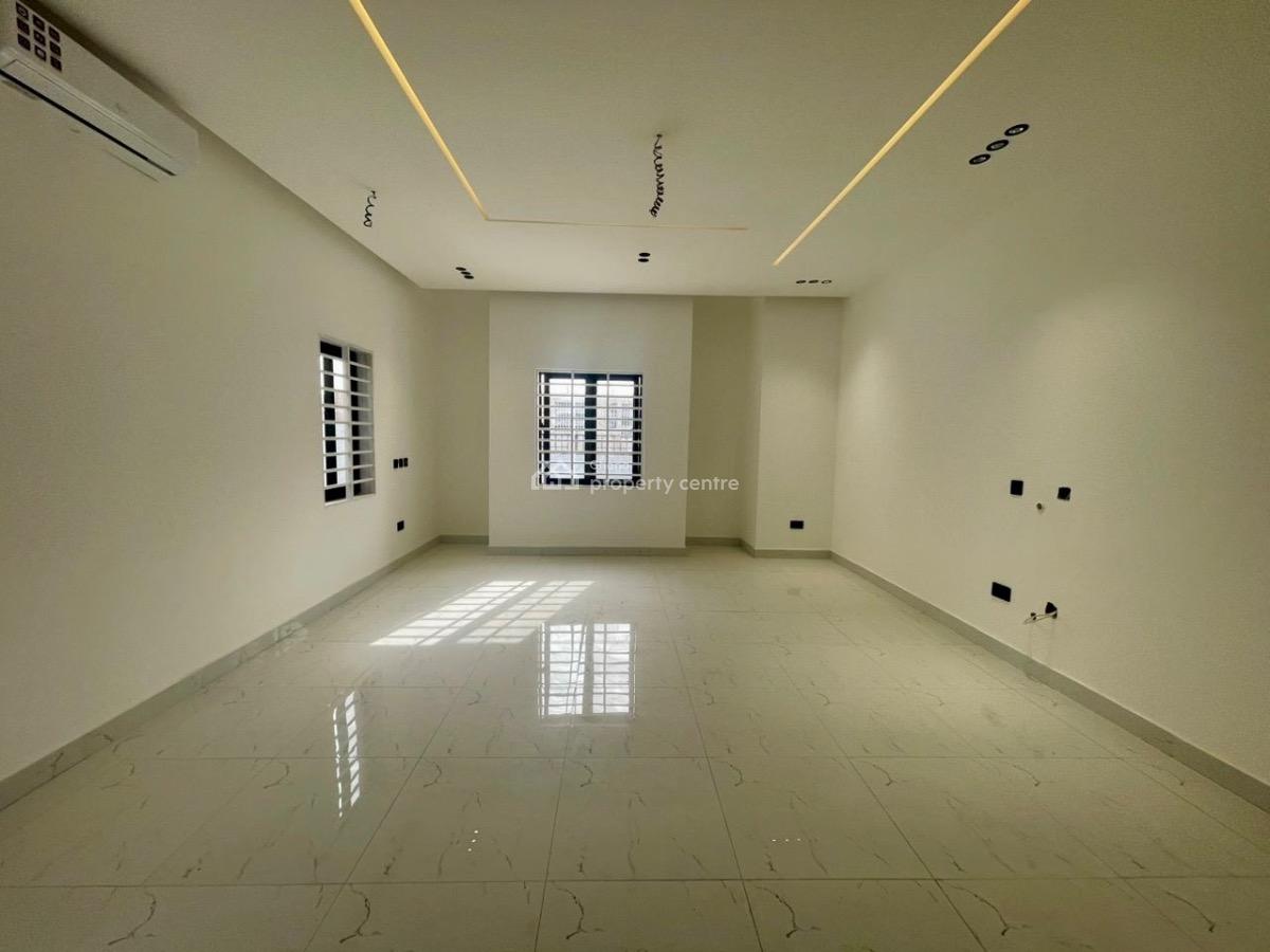 3 Bedroom House with 1 Boys Quarters, Oyarifa, La Nkwantanang Madina Municipal, Accra, House for Sale