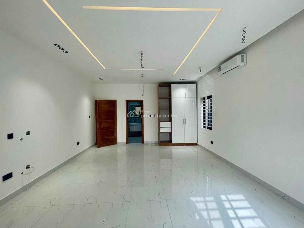 3 Bedroom House with 1 Boys Quarters, Oyarifa, La Nkwantanang Madina Municipal, Accra, House for Sale