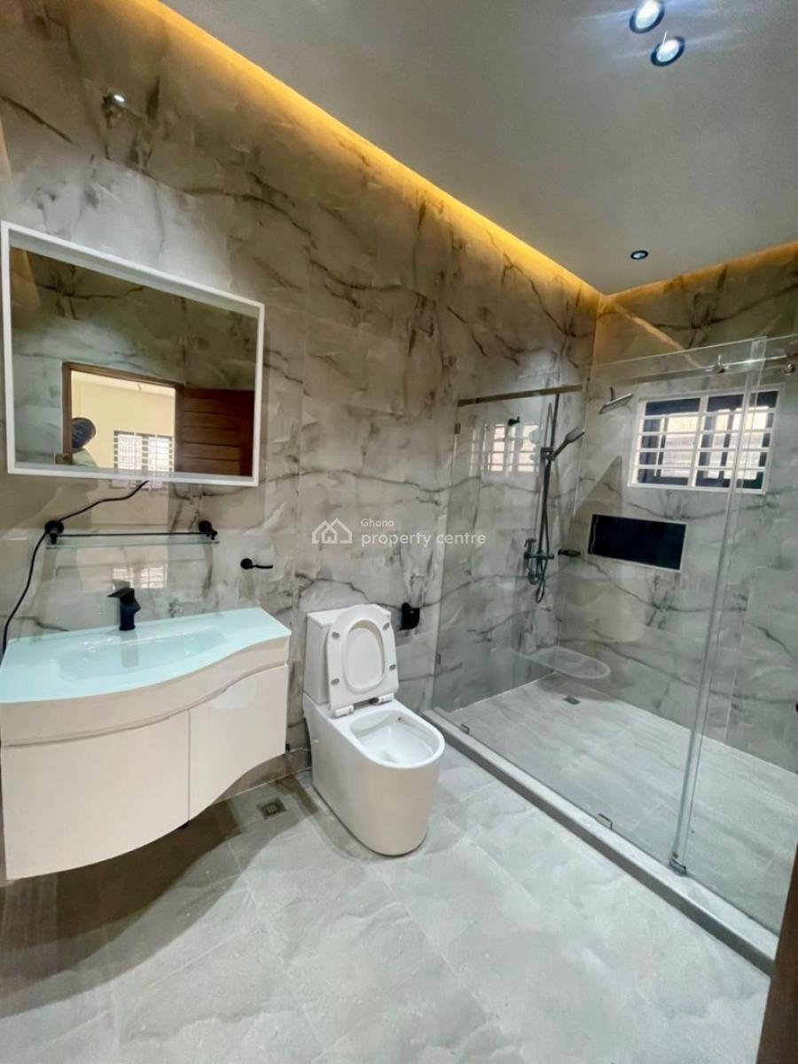 3 Bedroom House with 1 Boys Quarters, Oyarifa, La Nkwantanang Madina Municipal, Accra, House for Sale