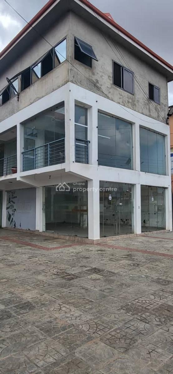 Commercial Space Ground Floor Facing The Main Road, Bawaleshie Road, East Legon, Accra, Commercial Property for Rent