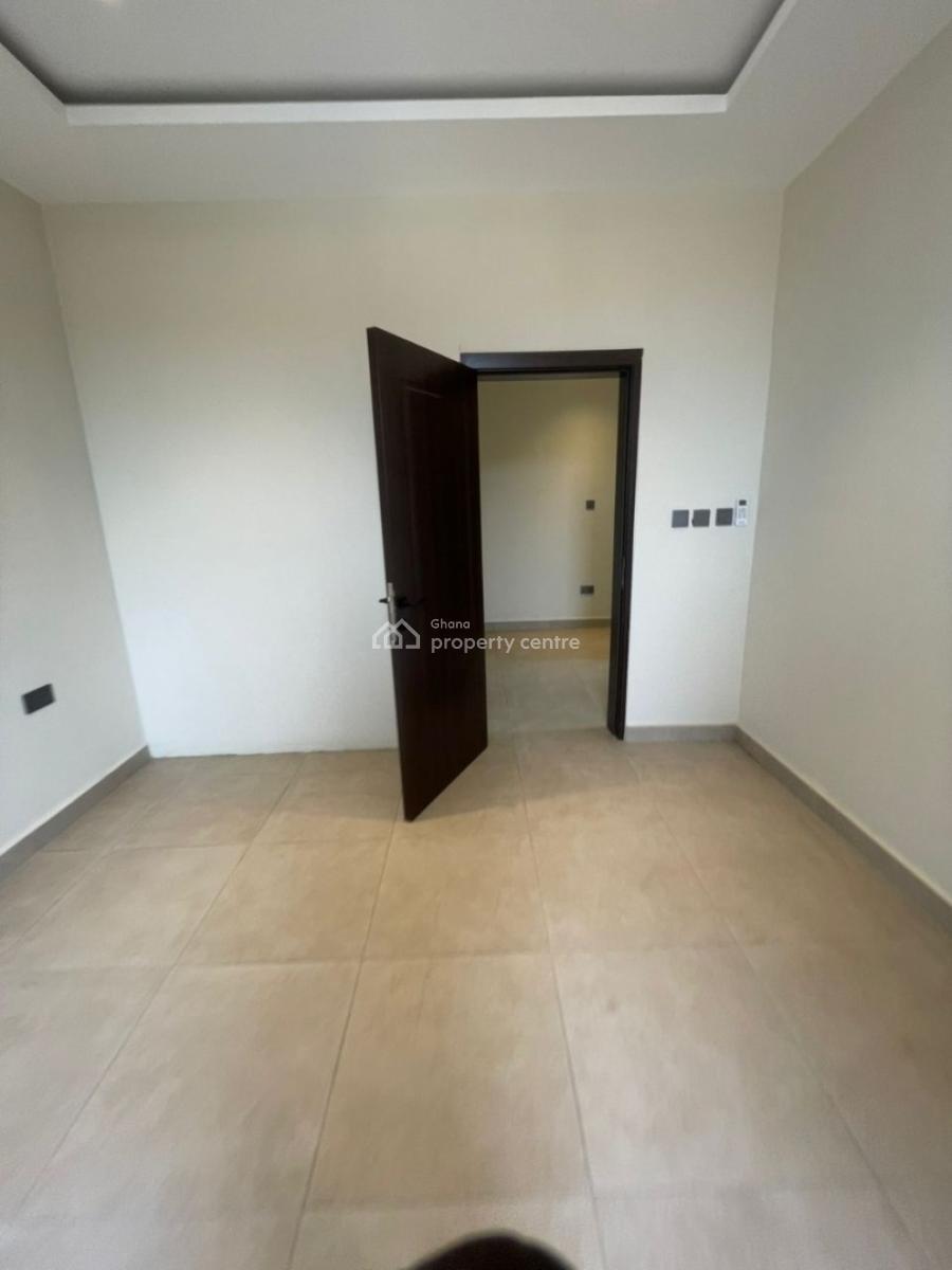 Executive 4 Bedroom, Spintex, Accra, House for Sale
