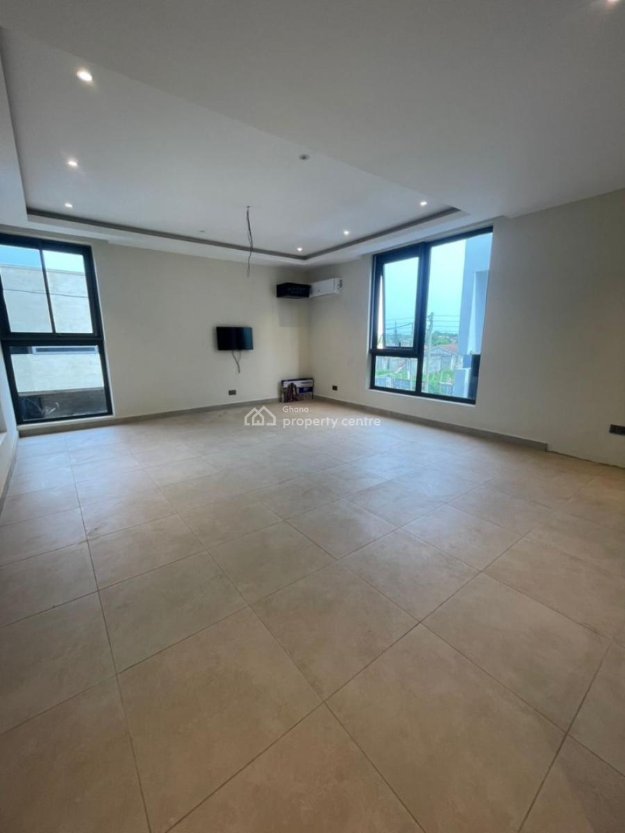 Executive 4 Bedroom, Spintex, Accra, House for Sale