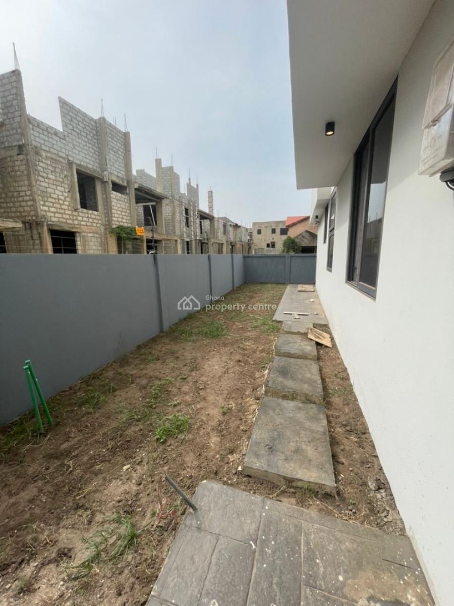Executive 4 Bedroom, Spintex, Accra, House for Sale