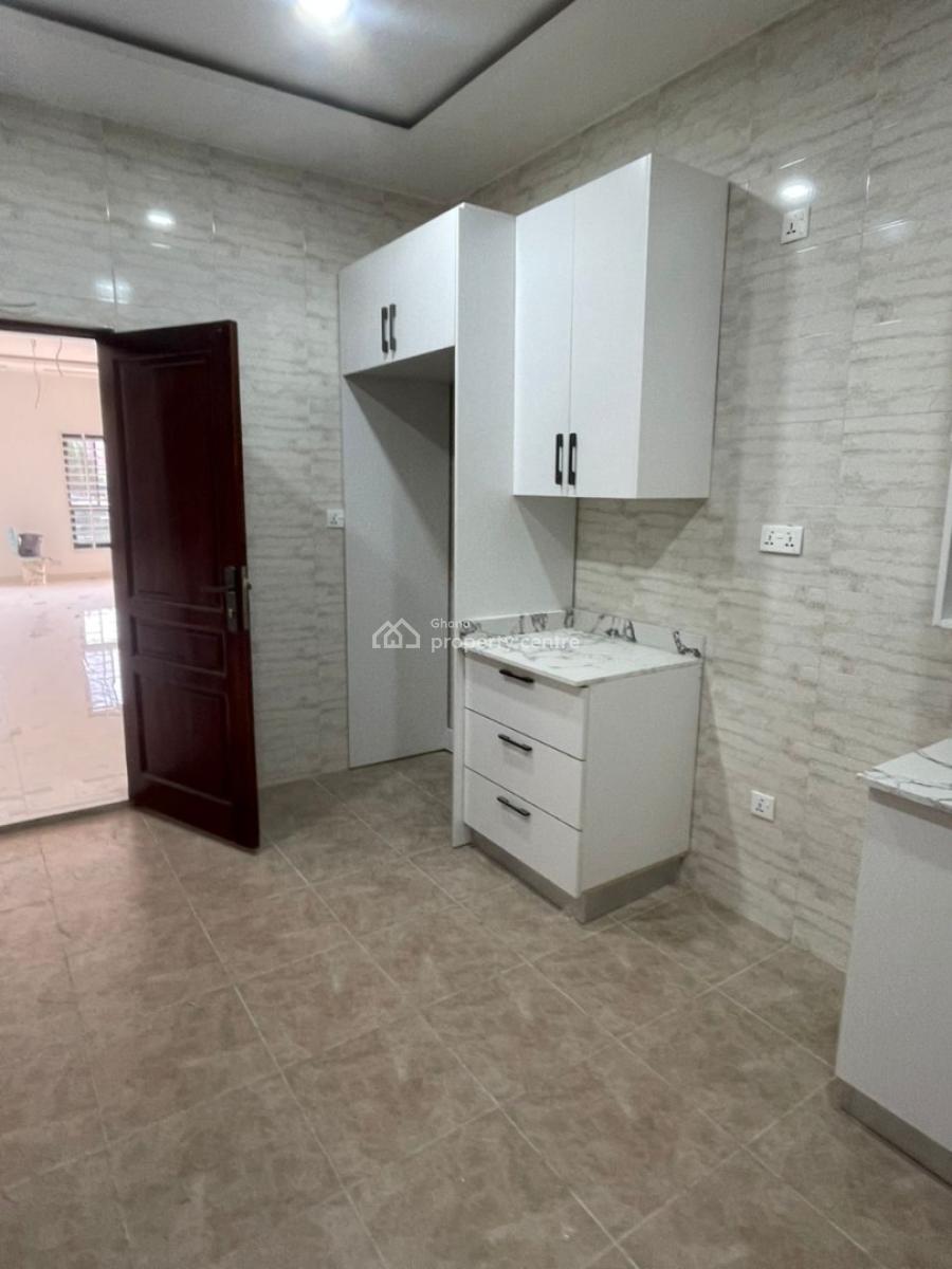Executive 4 Bedroom, Spintex, Accra, House for Rent