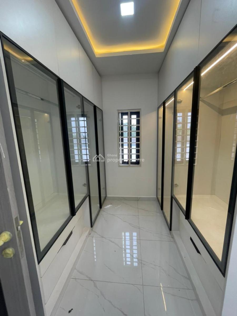 Executive 4 Bedroom, Lashibi, Accra, House for Sale