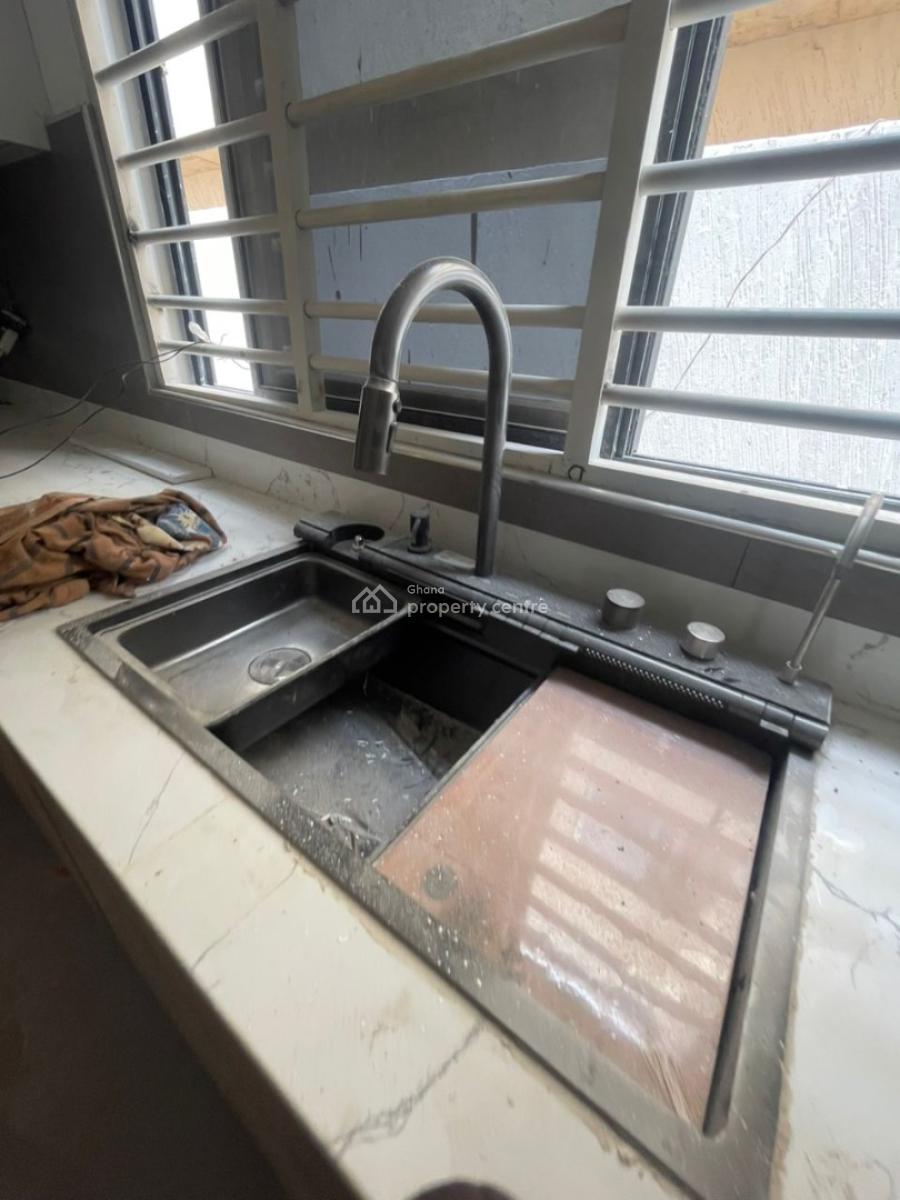 Executive 4 Bedroom, Lashibi, Accra, House for Sale