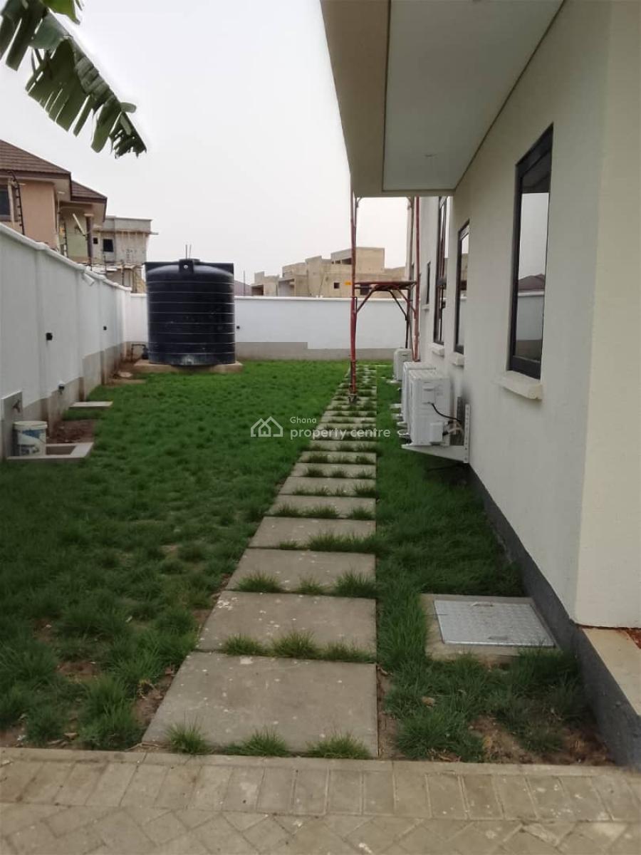Executive Newly Built Self Compound 3 Bedroom, Tse Addo, Accra, House for Rent