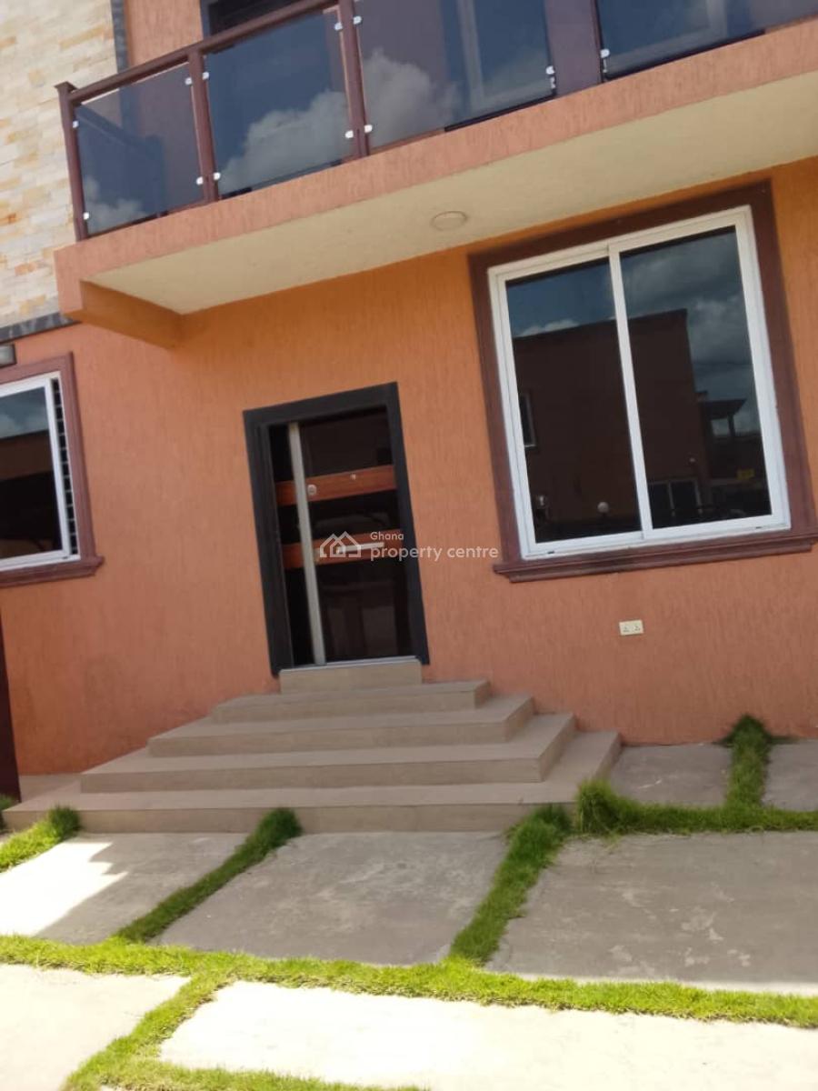 Executive Self Compound 3 Bedroom, Airport Residential Area, Accra, House for Rent