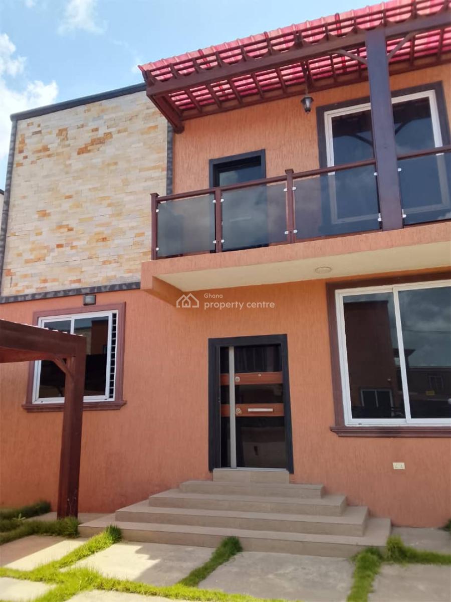 Executive Self Compound 3 Bedroom, Airport Residential Area, Accra, House for Rent