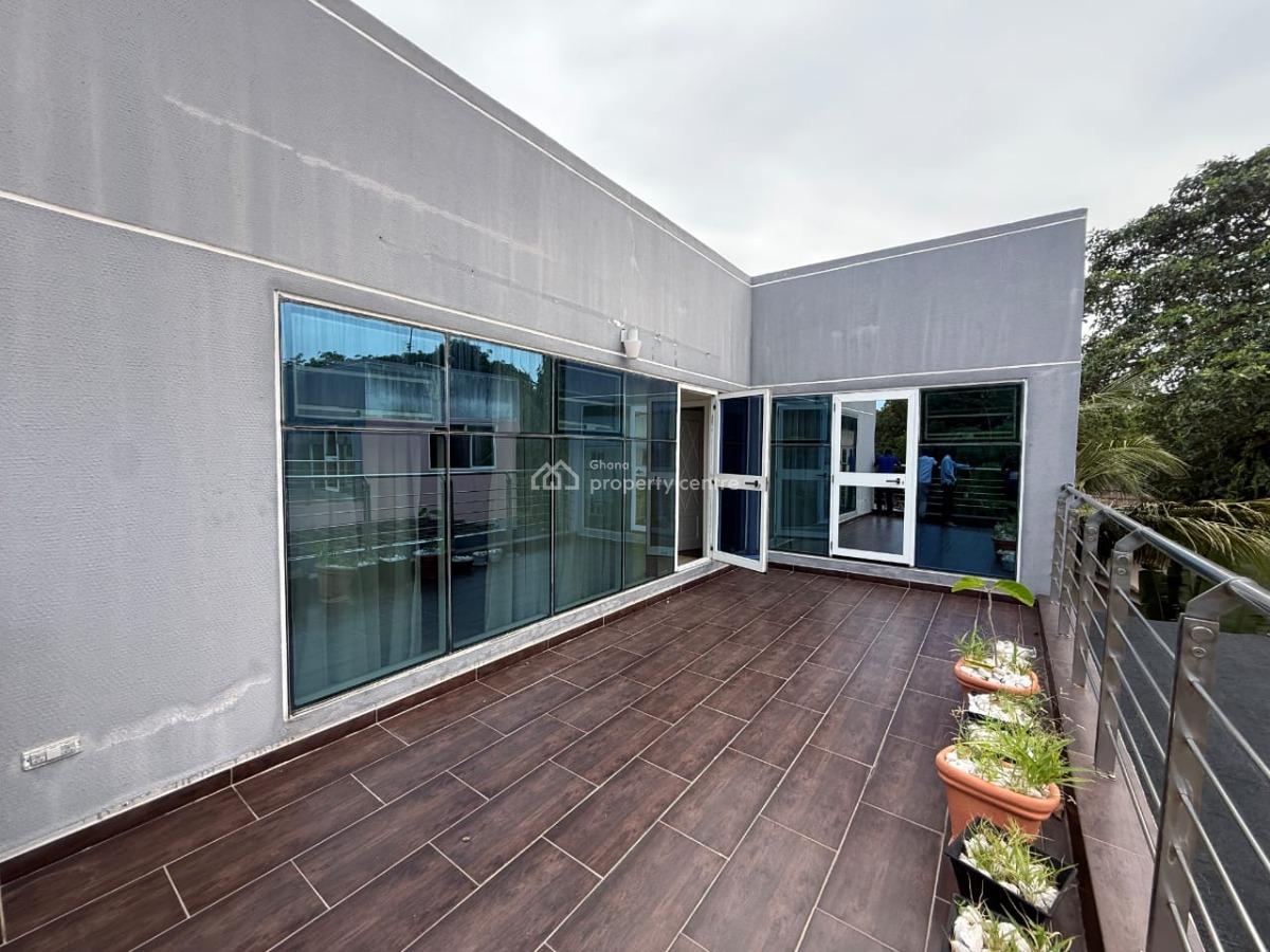 Town House @ Avenue Lincoln North Ridge British High Commission, Wonder World Estate, North Ridge, Accra, Townhouse for Rent