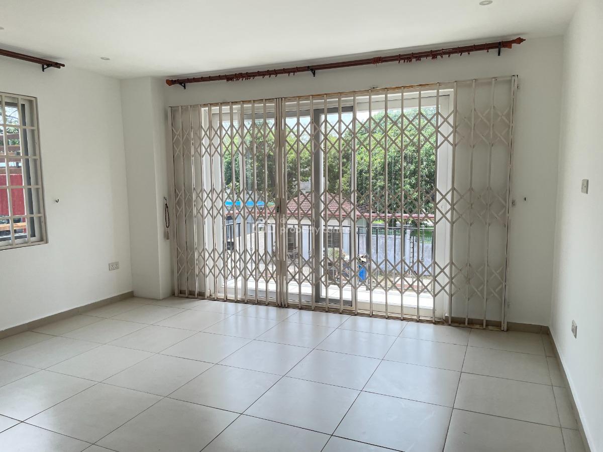 Executive Unfurnished Townhouse in Gated Development, Libi Gardens, Prestige Link, Cantonments, Accra, Townhouse for Rent