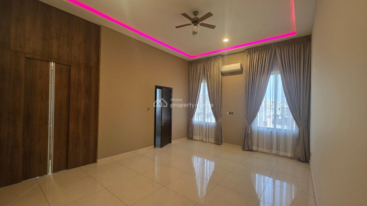 5 Bedroom House with Boys Quarters and Pool at East Airport, East Airport, Accra Metropolitan, Accra, House for Sale