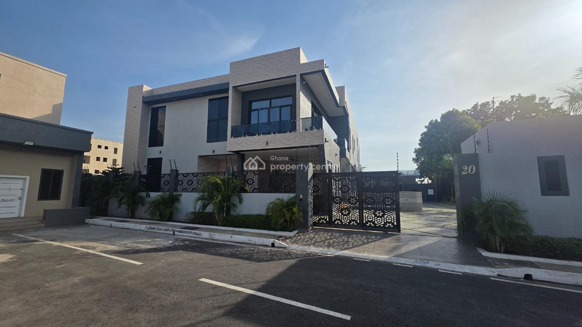 5 Bedroom House with Boys Quarters and Pool at East Airport, East Airport, Accra Metropolitan, Accra, House for Sale