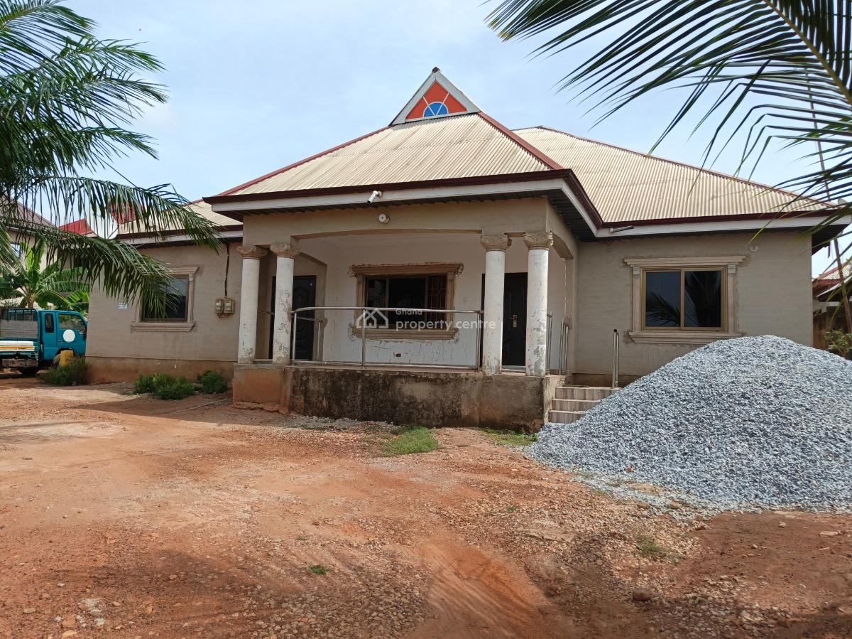 5 Bedrooms, Kronum, Kumasi Metropolitan, Ashanti, House for Sale