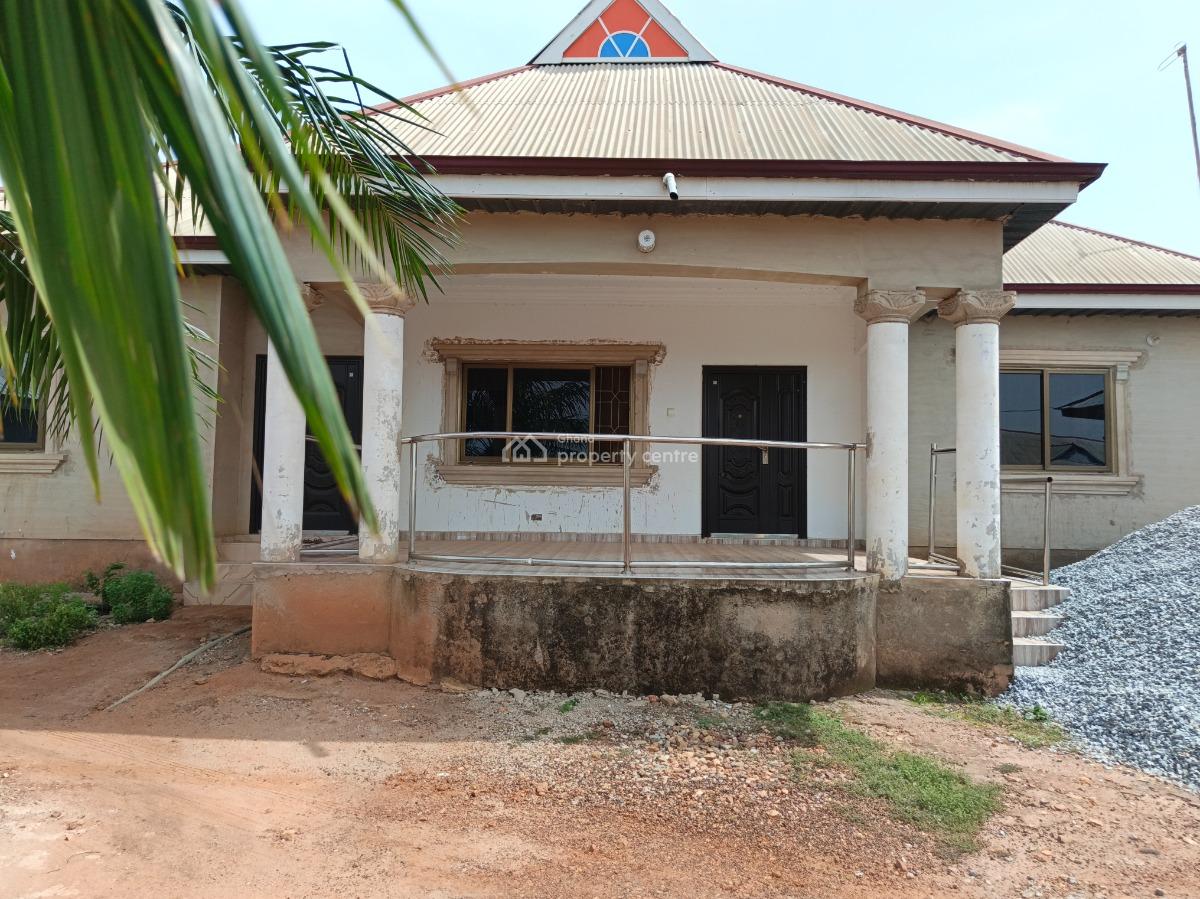 5 Bedrooms, Kronum, Kumasi Metropolitan, Ashanti, House for Sale