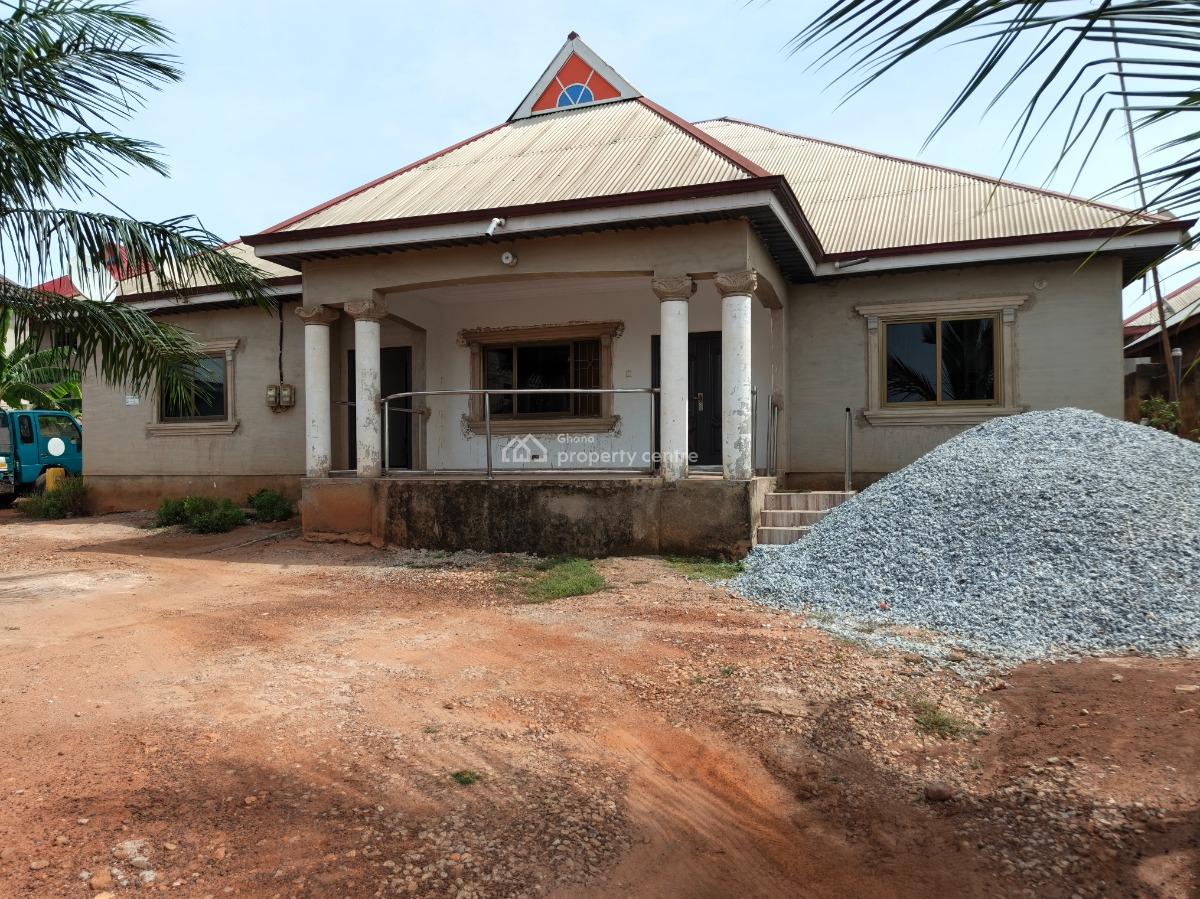 5 Bedrooms, Kronum, Kumasi Metropolitan, Ashanti, House for Sale
