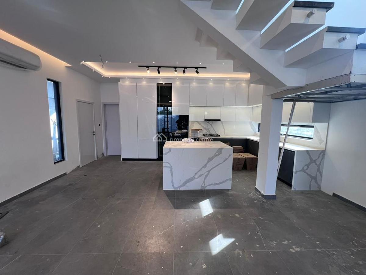 Luxurious 4-bedroom Townhouse @dzorwulu, Dzorwulu, Accra, Townhouse for Rent