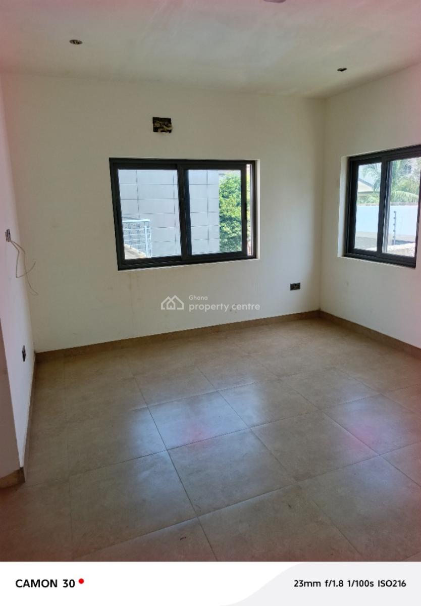 4-bedroom Townhouse, Cantoments,seekers Realty, North Labone, Accra, Townhouse for Sale