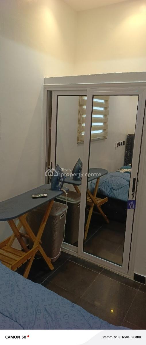 Studio Apartment, Seekers Realty, Osu, Accra, Mini Flat for Rent