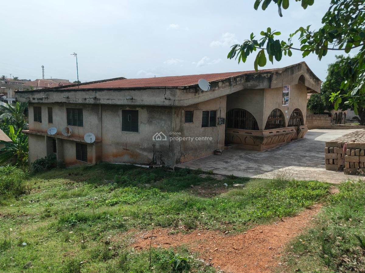 15 Bedrooms, Kronum, Near Suame, Markro, Magazine., Kumasi Metropolitan, Ashanti, House for Sale
