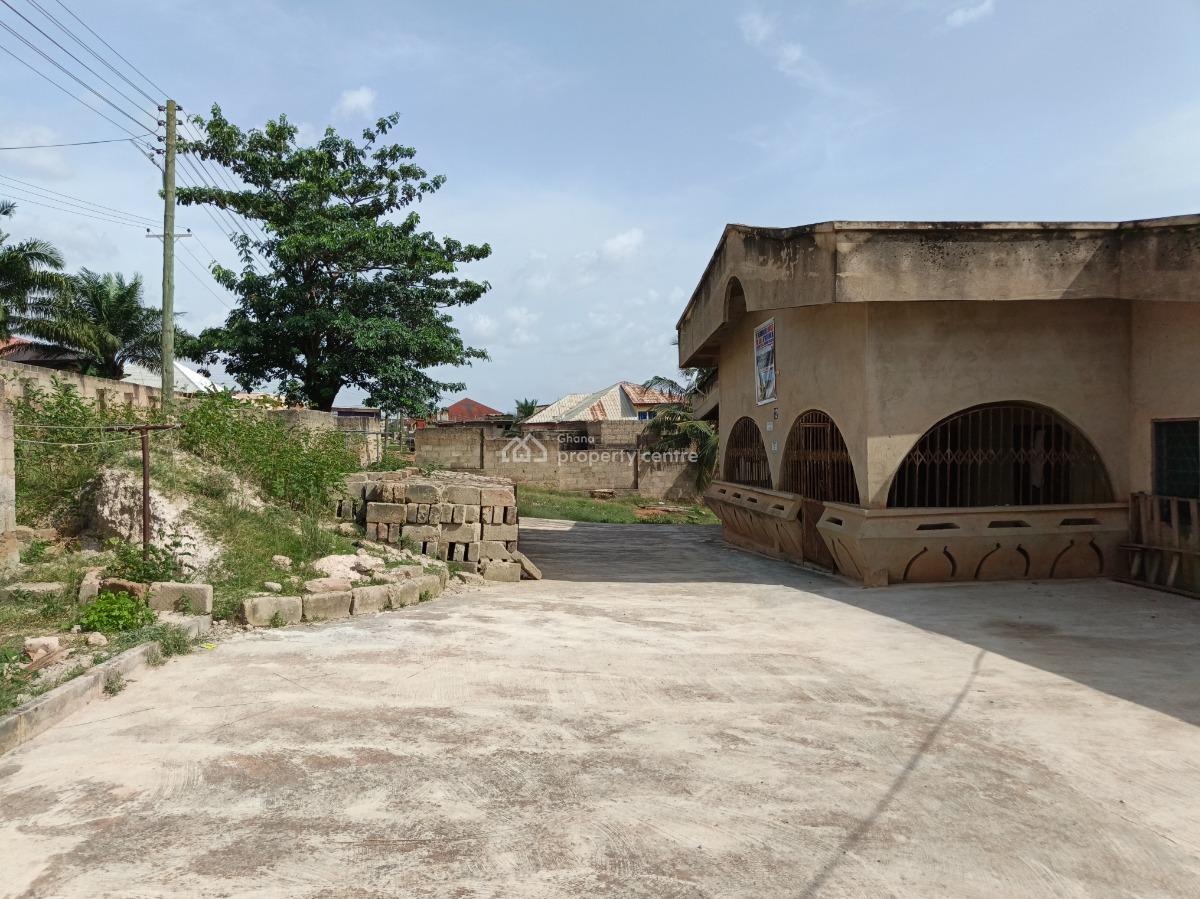 15 Bedrooms, Kronum, Near Suame, Markro, Magazine., Kumasi Metropolitan, Ashanti, House for Sale