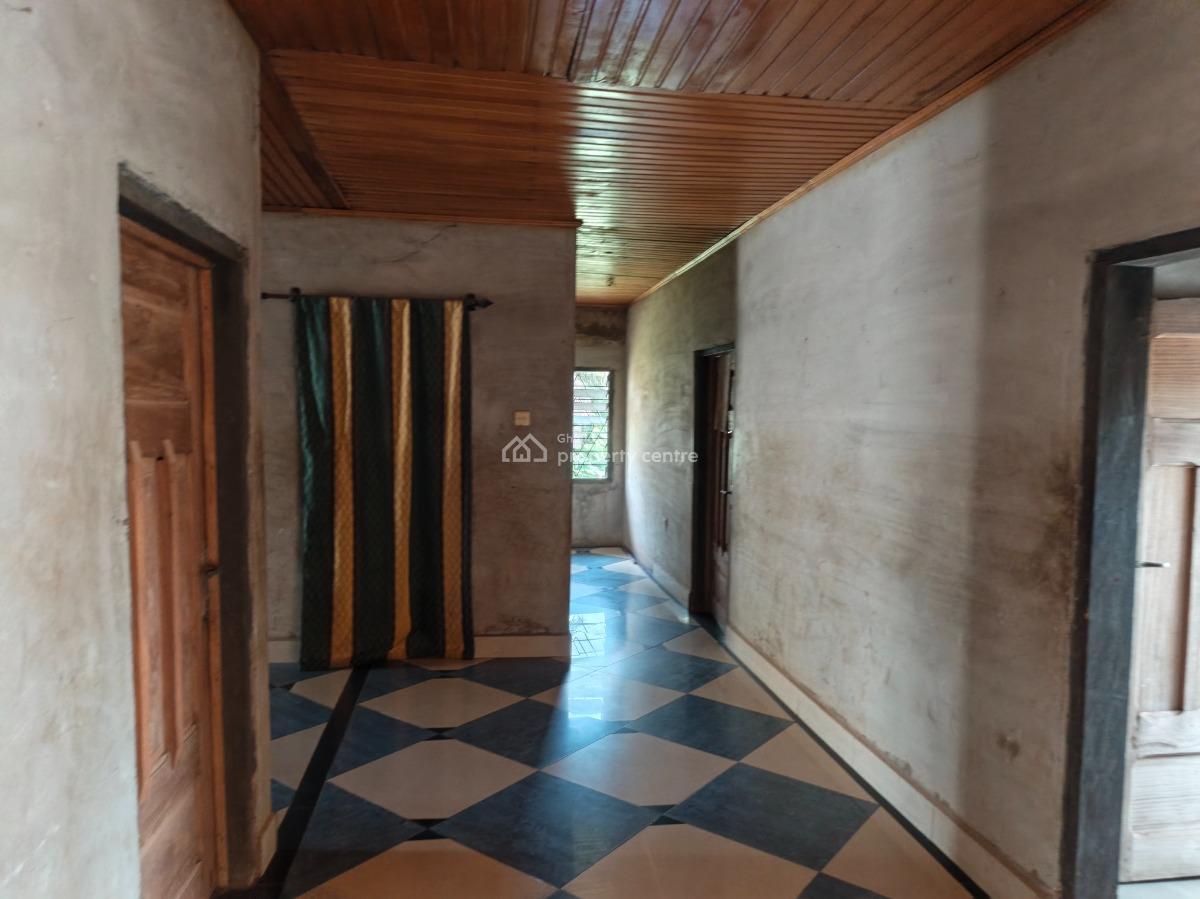 15 Bedrooms, Kronum, Near Suame, Markro, Magazine., Kumasi Metropolitan, Ashanti, House for Sale