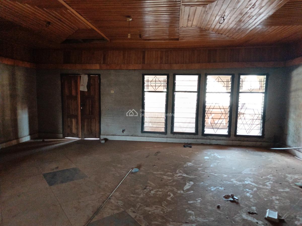 15 Bedrooms, Kronum, Near Suame, Markro, Magazine., Kumasi Metropolitan, Ashanti, House for Sale