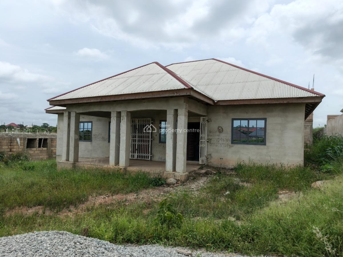 4 Bedrooms, Aduman, Near Kronum, Atimatim, Fawoade., Kumasi Metropolitan, Ashanti, House for Sale