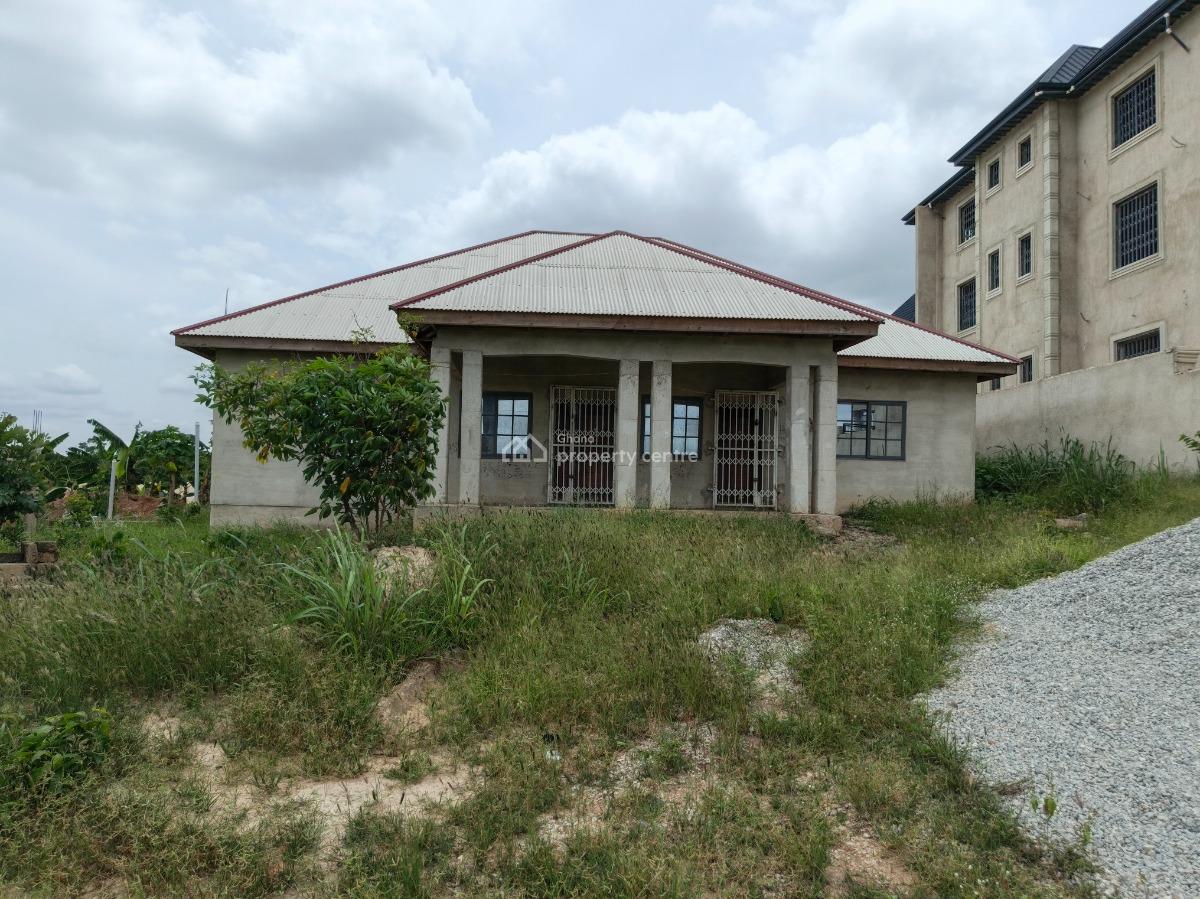 4 Bedrooms, Aduman, Near Kronum, Atimatim, Fawoade., Kumasi Metropolitan, Ashanti, House for Sale