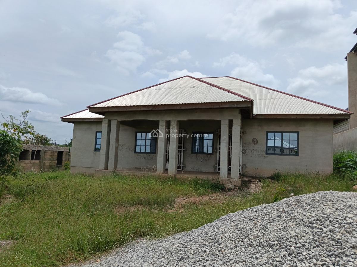 4 Bedrooms, Aduman, Near Kronum, Atimatim, Fawoade., Kumasi Metropolitan, Ashanti, House for Sale