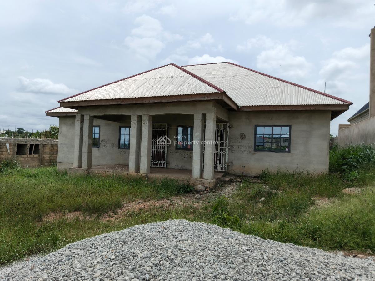 4 Bedrooms, Aduman, Near Kronum, Atimatim, Fawoade., Kumasi Metropolitan, Ashanti, House for Sale