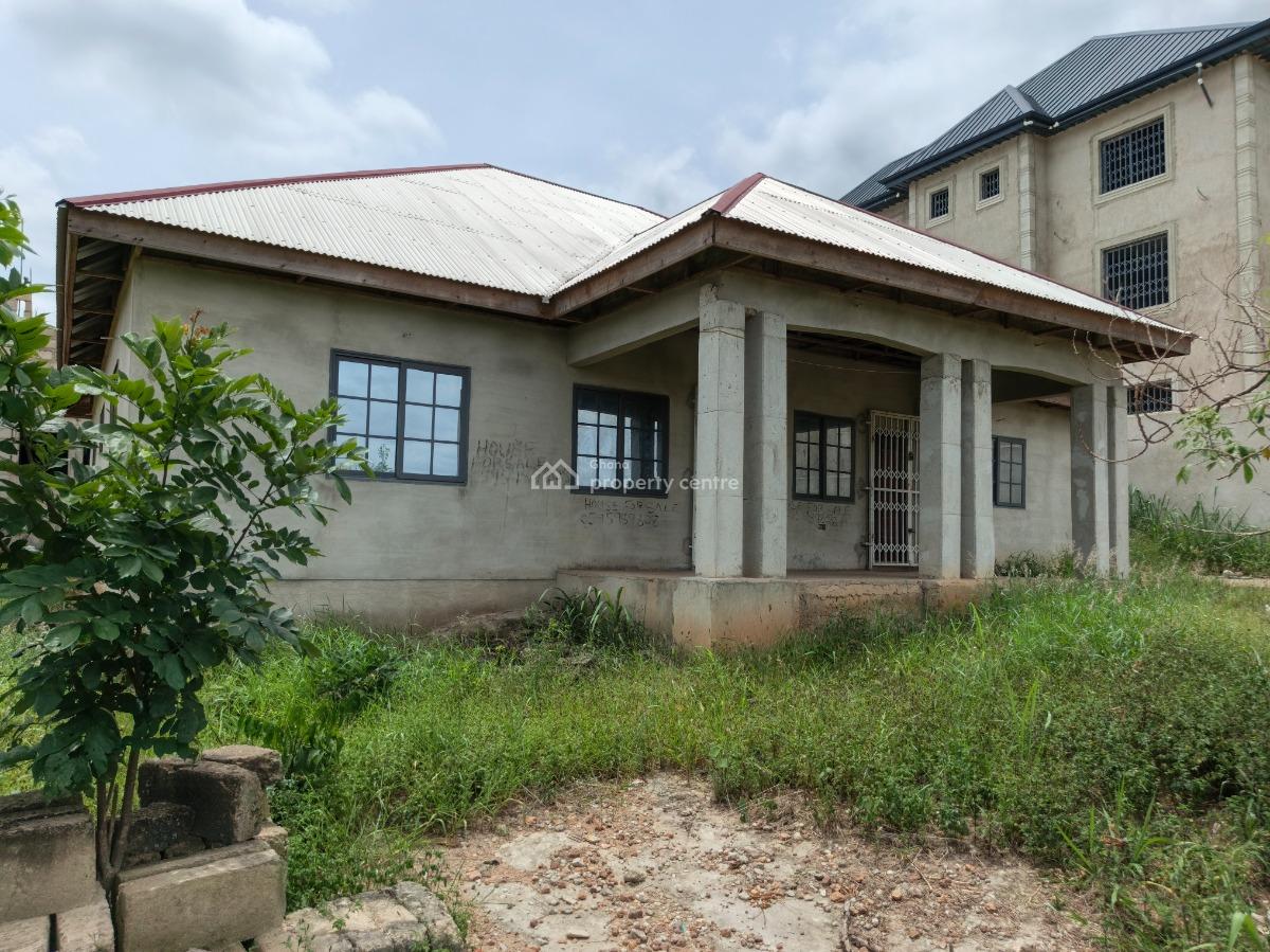 4 Bedrooms, Aduman, Near Kronum, Atimatim, Fawoade., Kumasi Metropolitan, Ashanti, House for Sale