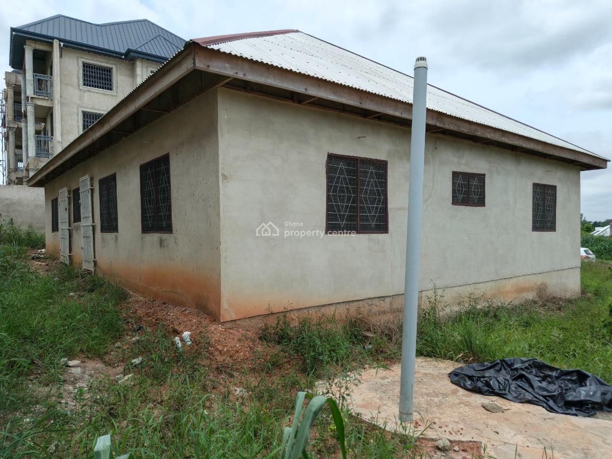 4 Bedrooms, Aduman, Near Kronum, Atimatim, Fawoade., Kumasi Metropolitan, Ashanti, House for Sale