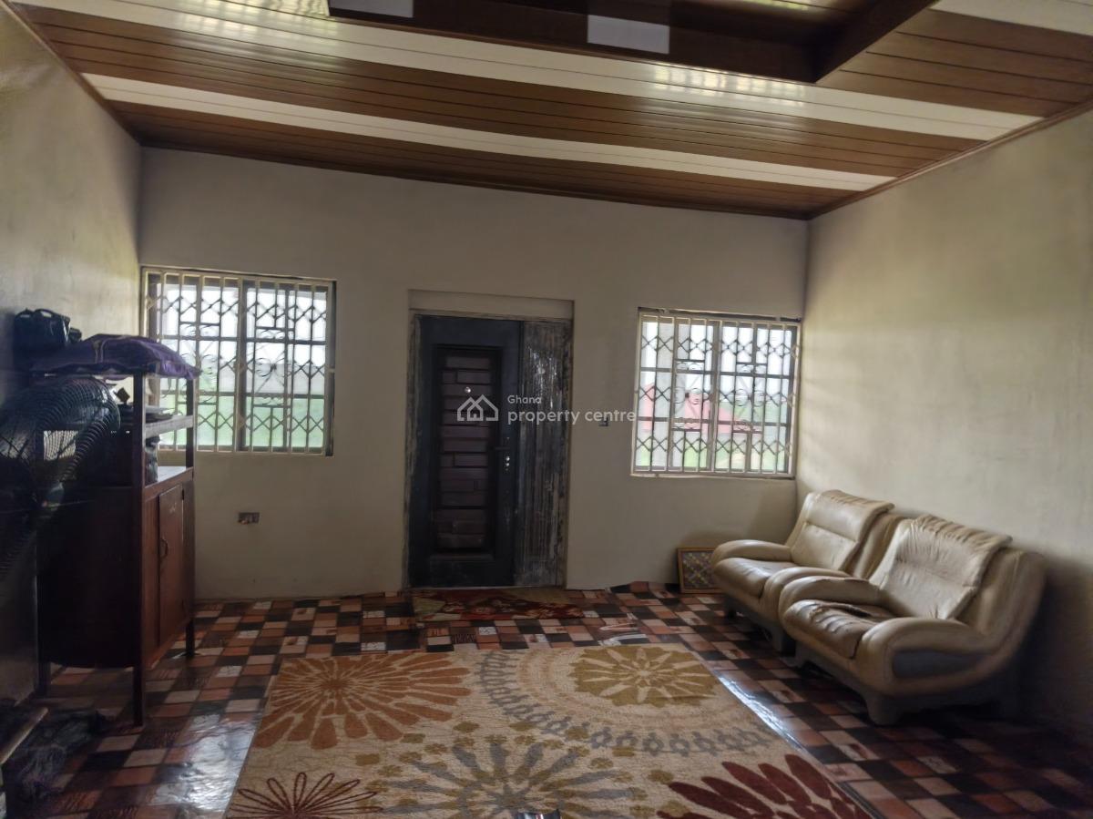 4 Bedrooms, Aduman, Near Kronum, Atimatim, Fawoade., Kumasi Metropolitan, Ashanti, House for Sale