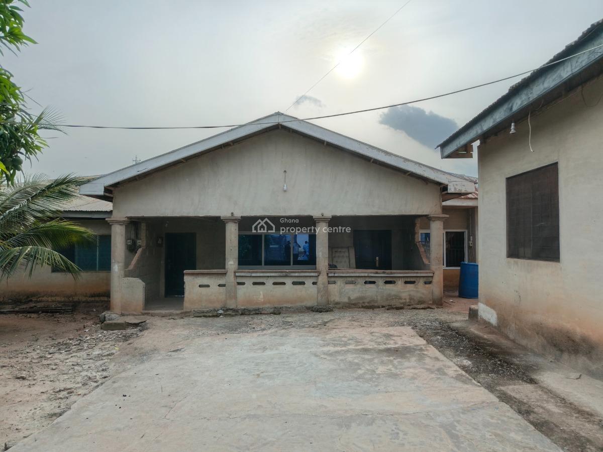 7 Bedrooms, Kotei, Near Ayeduase, Knust., Kumasi Metropolitan, Ashanti, House for Sale