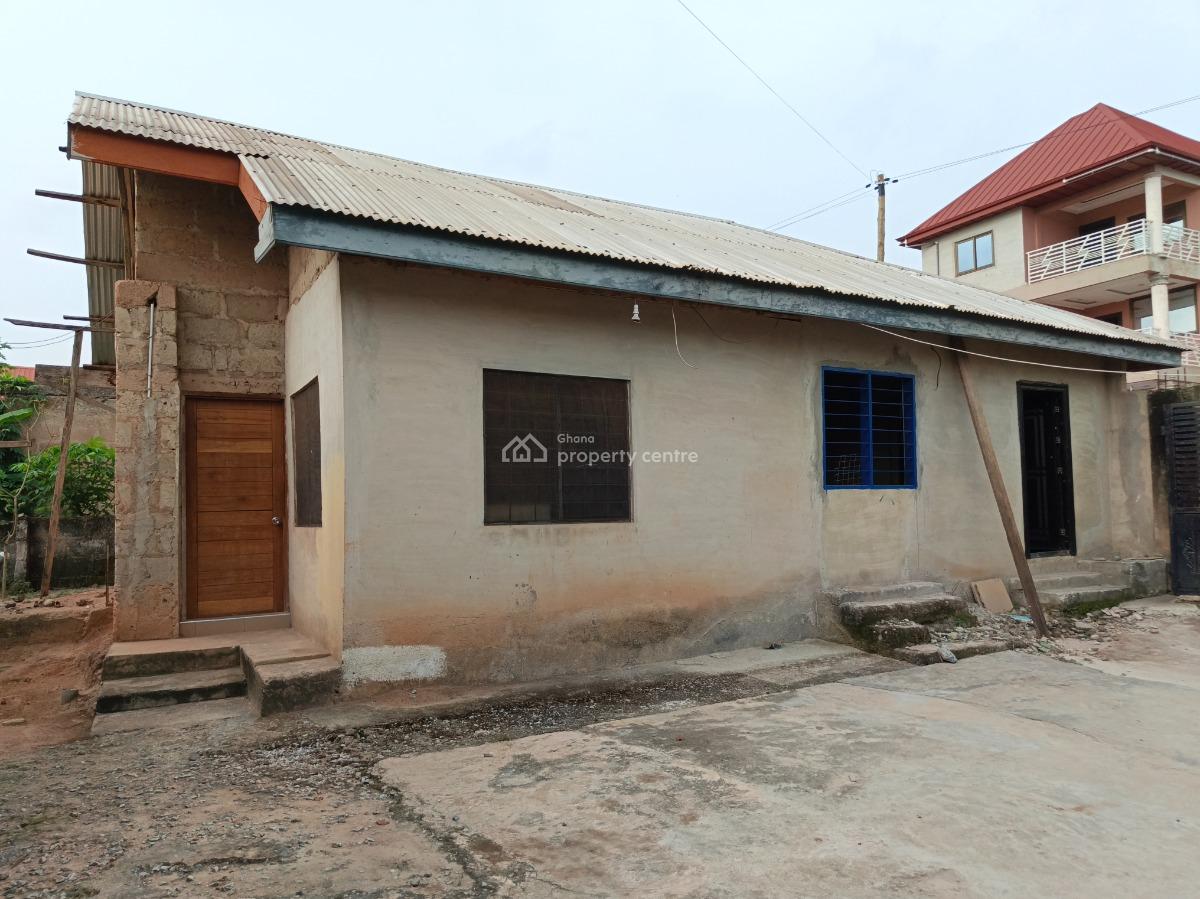 7 Bedrooms, Kotei, Near Ayeduase, Knust., Kumasi Metropolitan, Ashanti, House for Sale