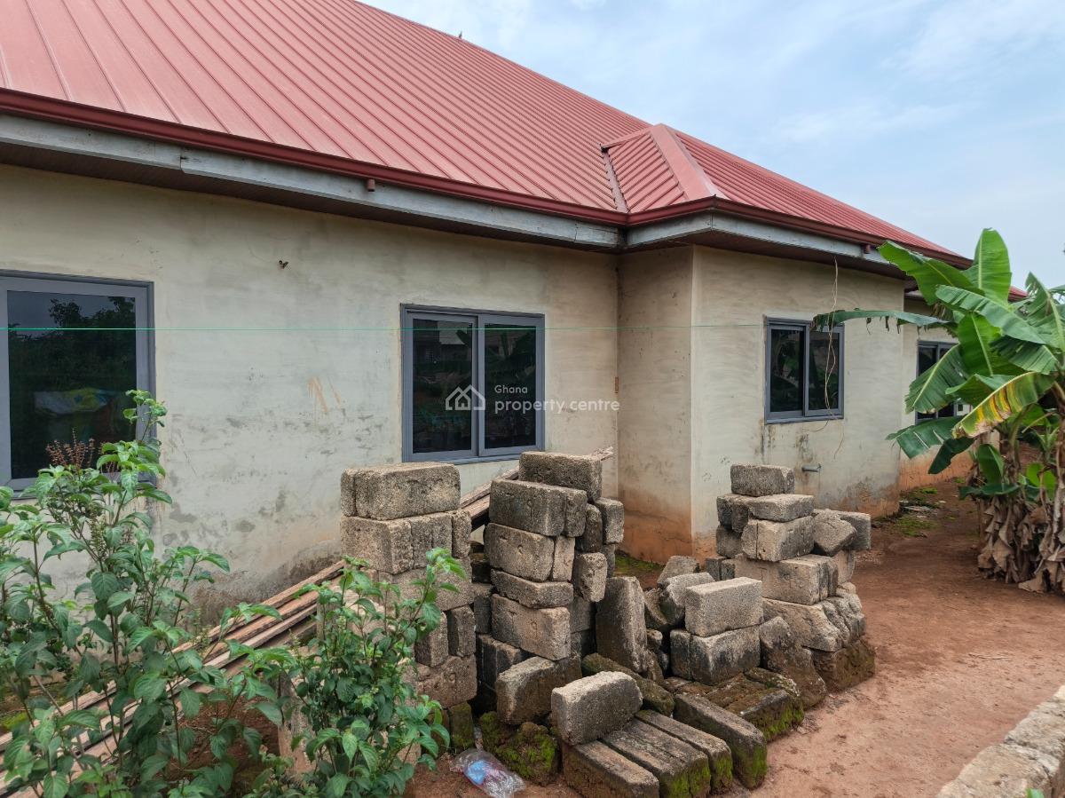 5 Bedrooms, Adankwaame, on Abrepo Barekese Road., Kumasi Metropolitan, Ashanti, House for Sale