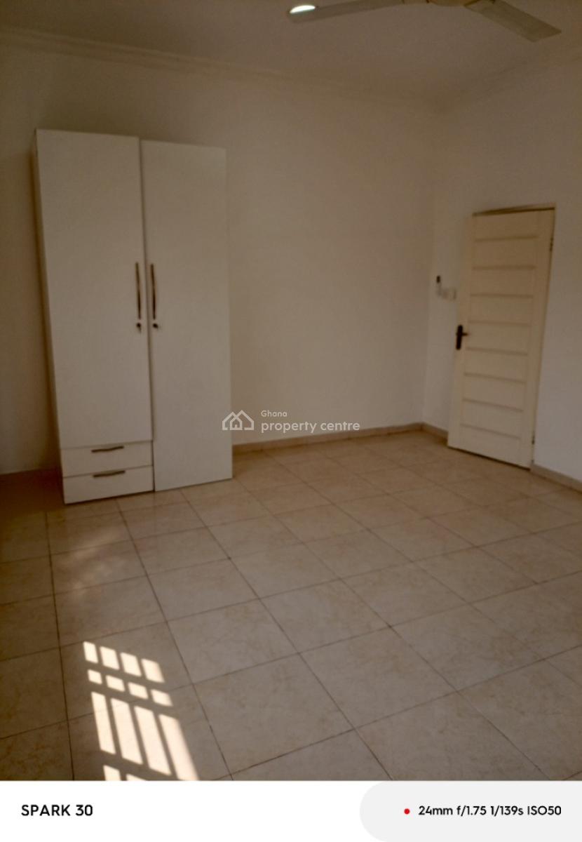 3 Bedrooms Apartment, Osu Oxford Street,beijing Clinic, Osu, Accra, Apartment for Rent