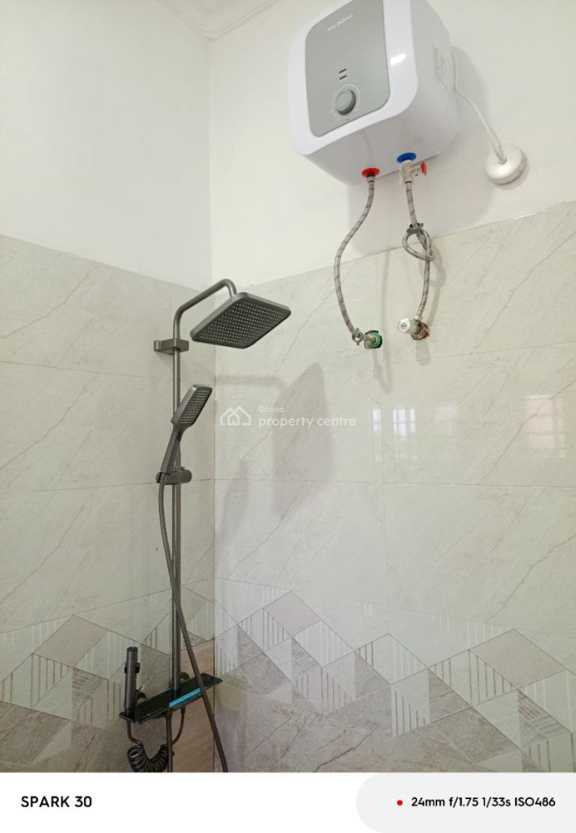 3 Bedrooms Apartment, Osu Oxford Street,beijing Clinic, Osu, Accra, Apartment for Rent