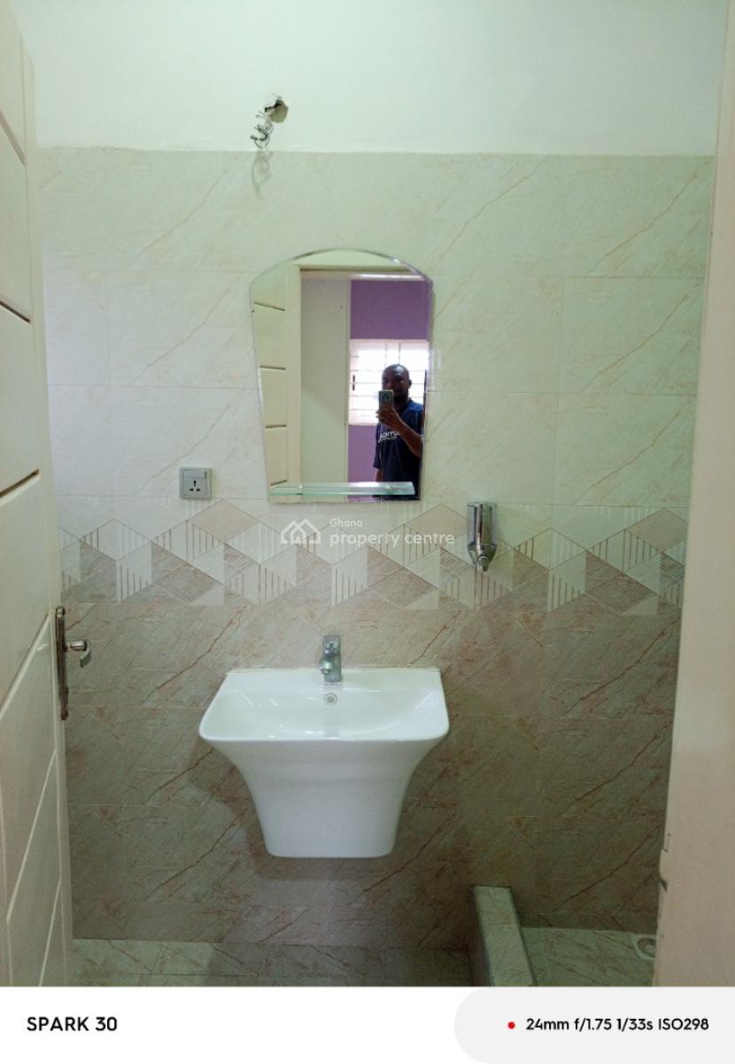 3 Bedrooms Apartment, Osu Oxford Street,beijing Clinic, Osu, Accra, Apartment for Rent
