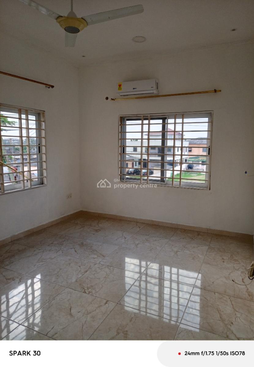 3 Bedrooms Apartment, Osu Oxford Street,beijing Clinic, Osu, Accra, Apartment for Rent
