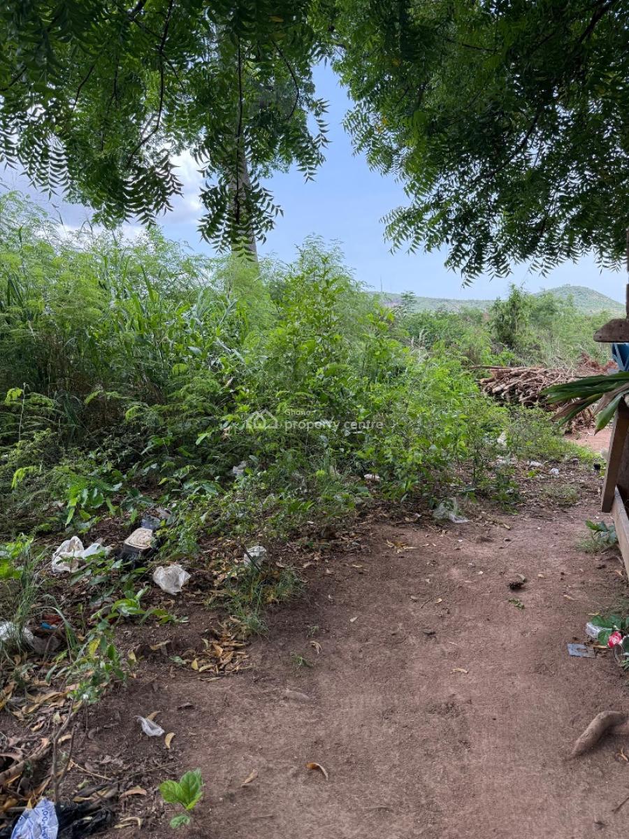 100 Plot of Land, Danfa Township, Oyarifa, La Nkwantanang Madina Municipal, Accra, Residential Land for Sale