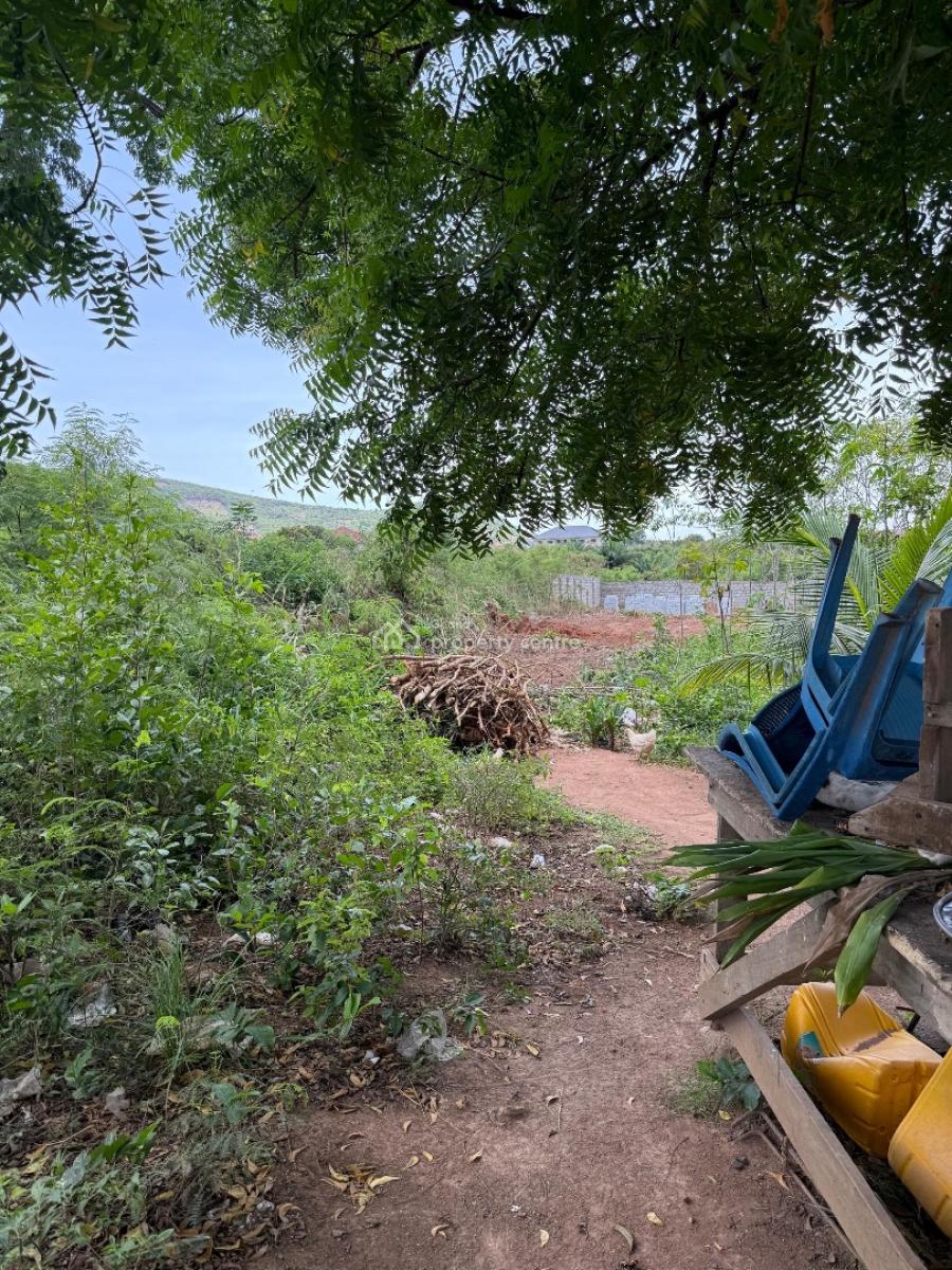 100 Plot of Land, Danfa Township, Oyarifa, La Nkwantanang Madina Municipal, Accra, Residential Land for Sale